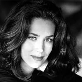 Claudia Wells