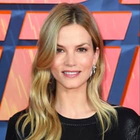 Sylvia Hoeks