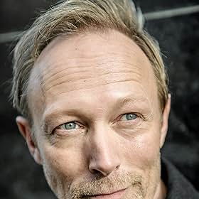 Lars Mikkelsen