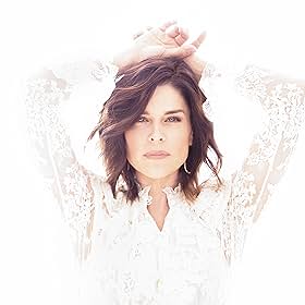 Neve Campbell