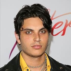 Samuel Larsen