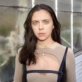 Bel Powley